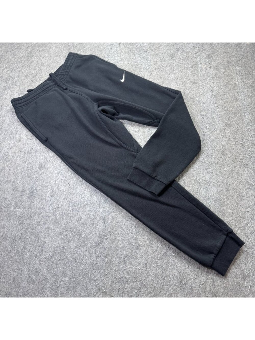 Nike Sportswear Club Fleece Joggers Men M Black Tapered 29" Sweatpants 716830